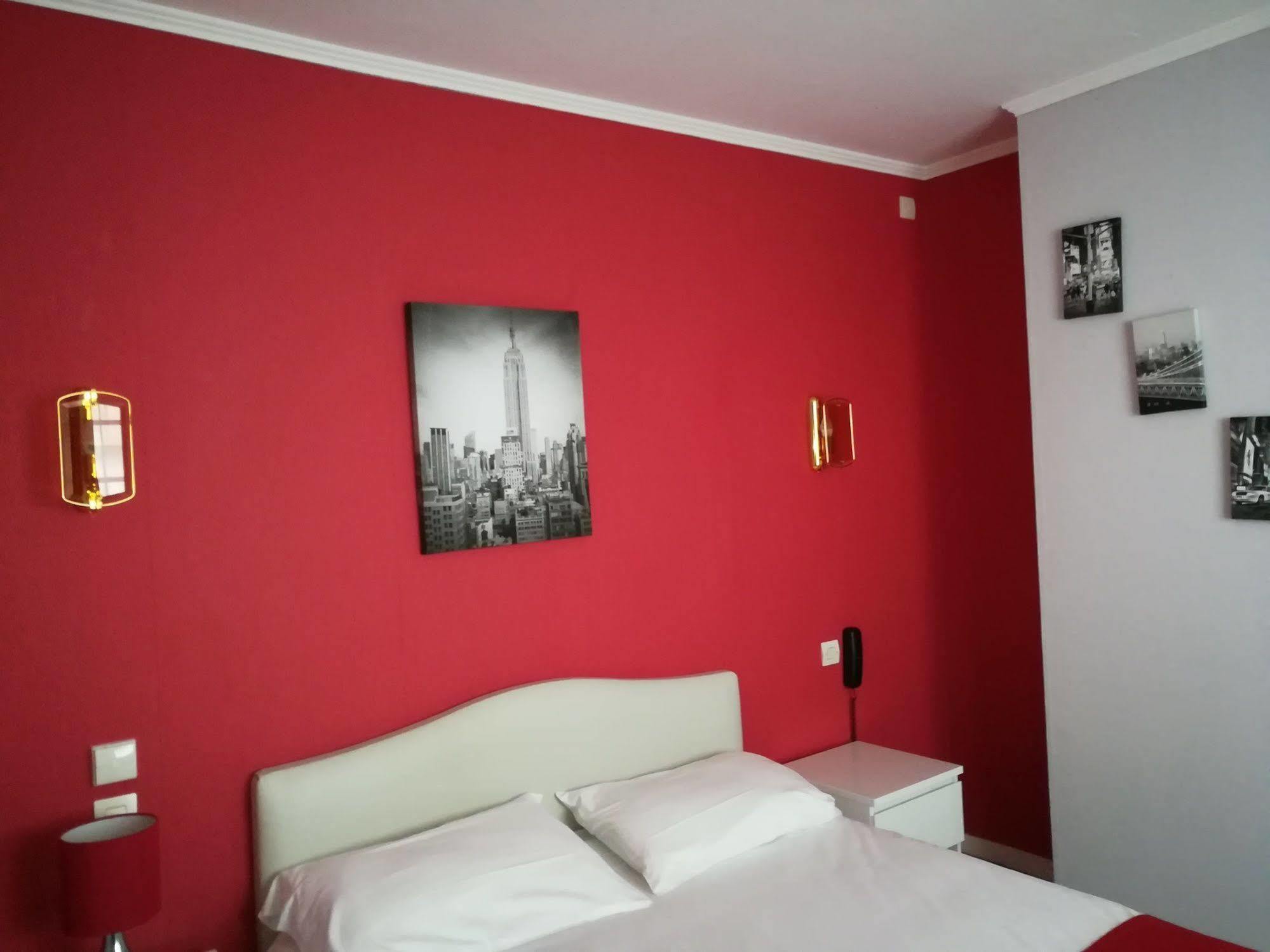 Contact Hotel Du Relais トゥアール エクステリア 写真